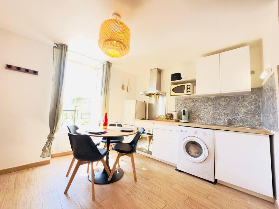 Charmant Studio A 200M Du Gardon Remoulins Zewnętrze zdjęcie