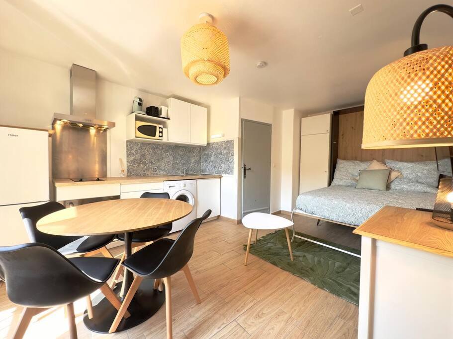 Charmant Studio A 200M Du Gardon Remoulins Zewnętrze zdjęcie