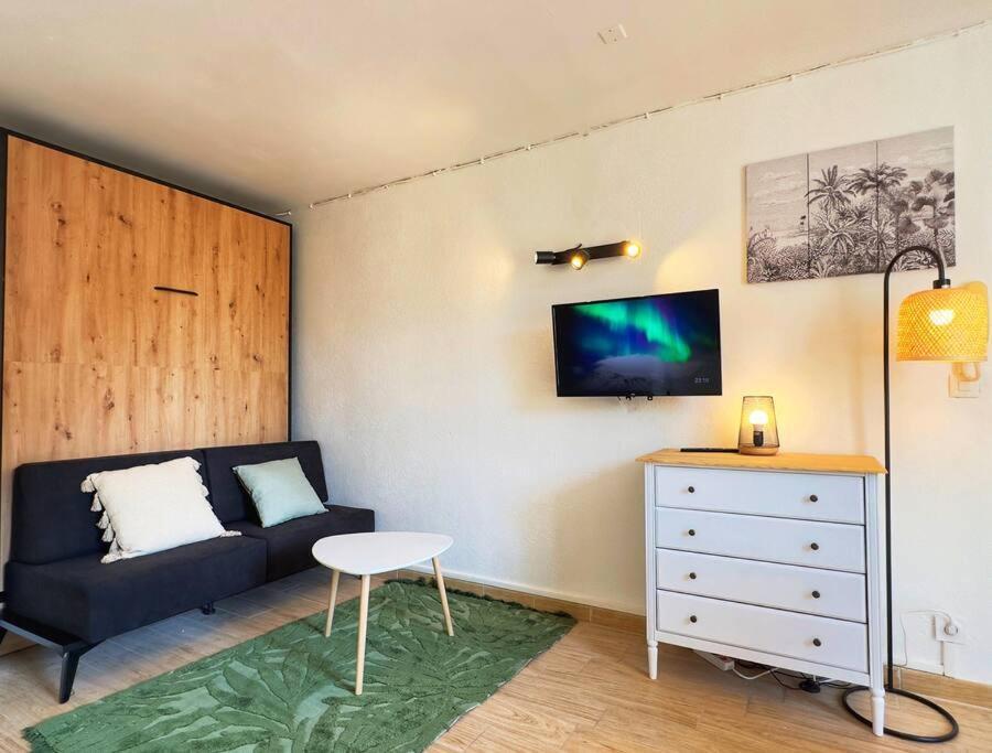 Charmant Studio A 200M Du Gardon Remoulins Zewnętrze zdjęcie